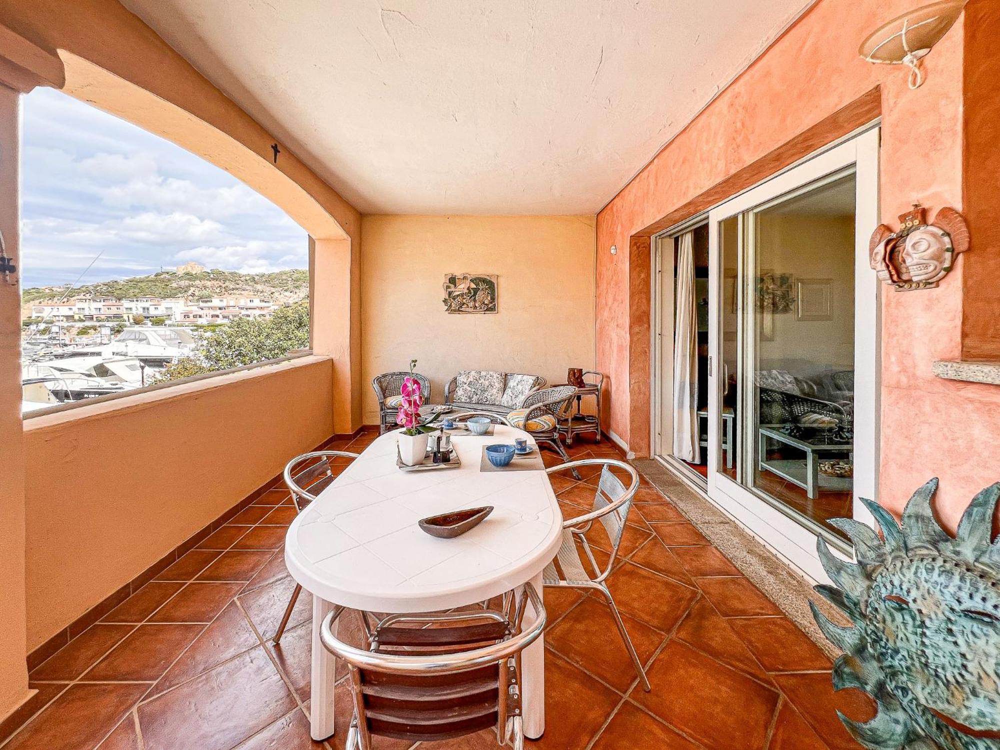 Perla Del Porto Apartments Santa Teresa Gallura Extérieur photo